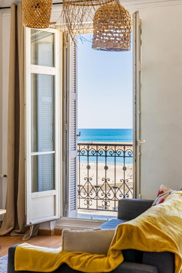 T2 Vue Mer Au Pied De La Major Marseille Exterior photo